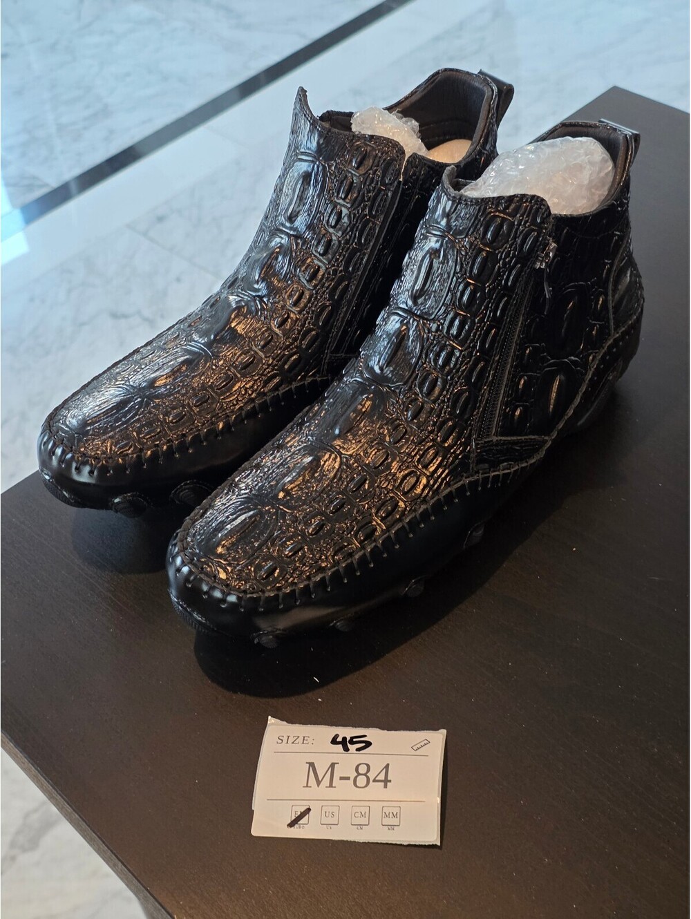 Men's Black Crocodile Pattern Ankle Boots
